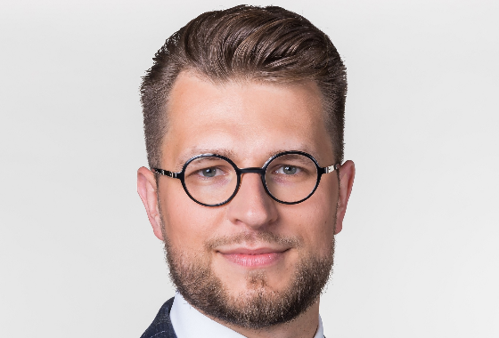 SAVICKAS, LUKAS